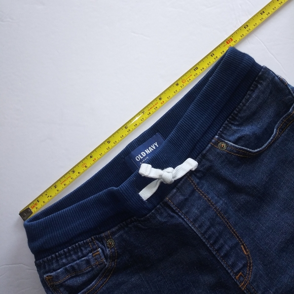 Boys Old Navy blue jean shorts - Picture 5 of 7